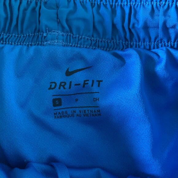 Nike Tempo Brief-Lined Running Shorts - Picture 7 of 9